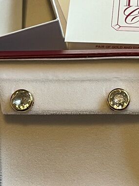 Vintage The Hollywood Collection Audrey Hepburn Gold Bezel Clear Stud Earrings
